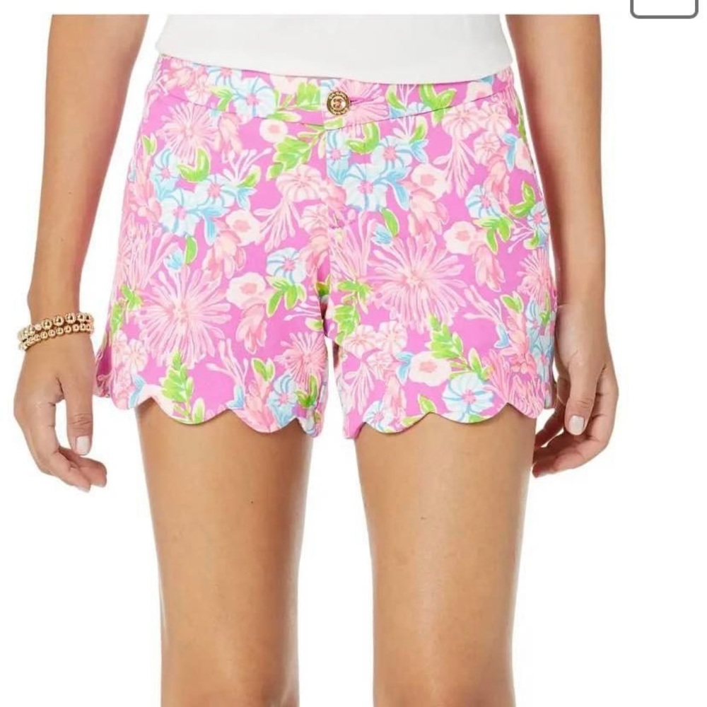 Lilly Pulitzer Buttercup knit shorts